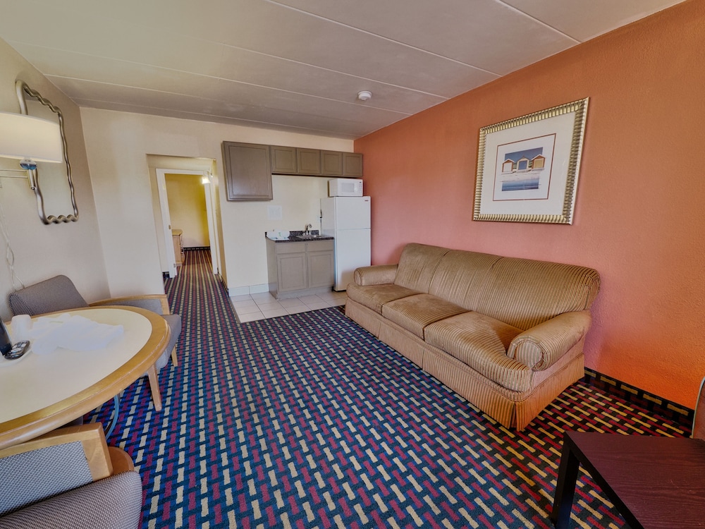 Room, Seashire Inn & Suites