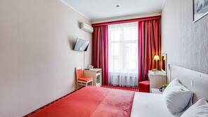 1 Schlafzimmer, hochwertige Bettwaren, Minibar, Zimmersafe