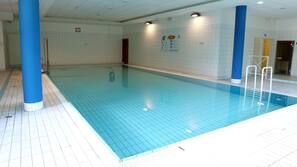 Piscine couverte