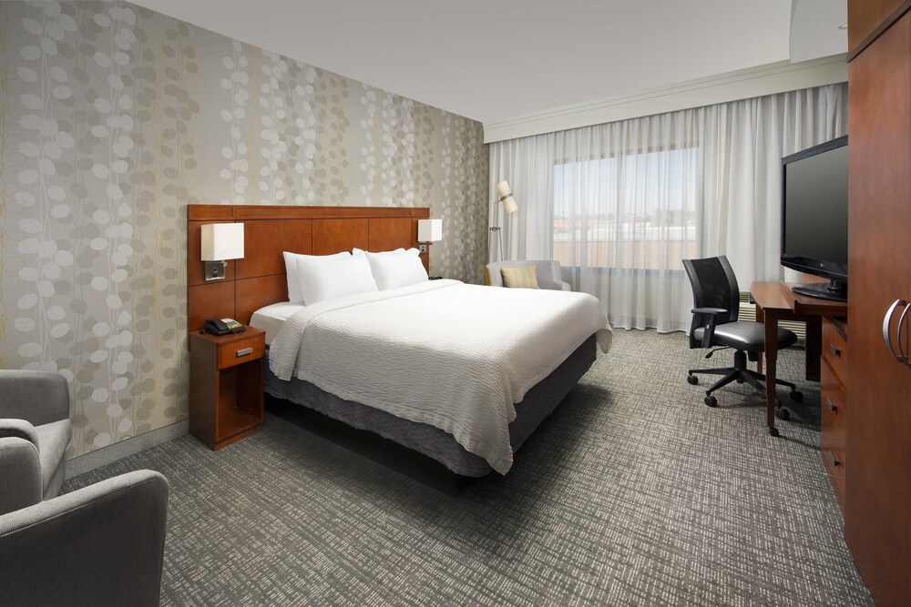 Courtyard by Marriott Wichita Falls