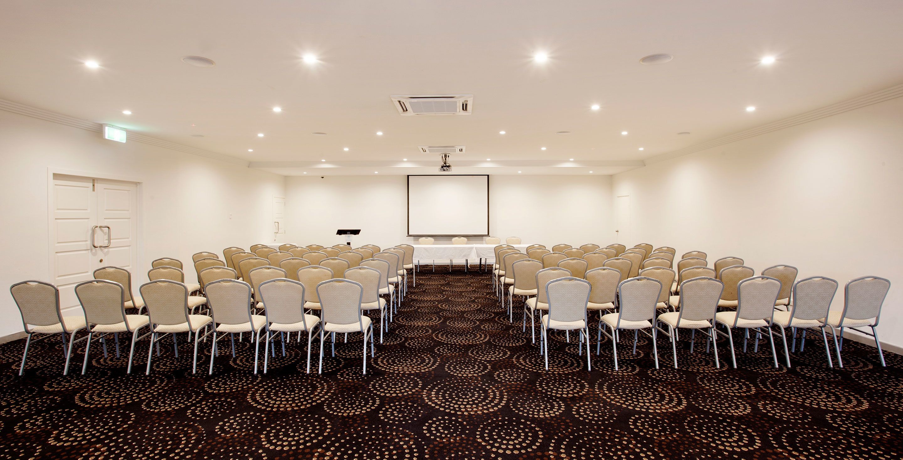 Mission Beach Resort