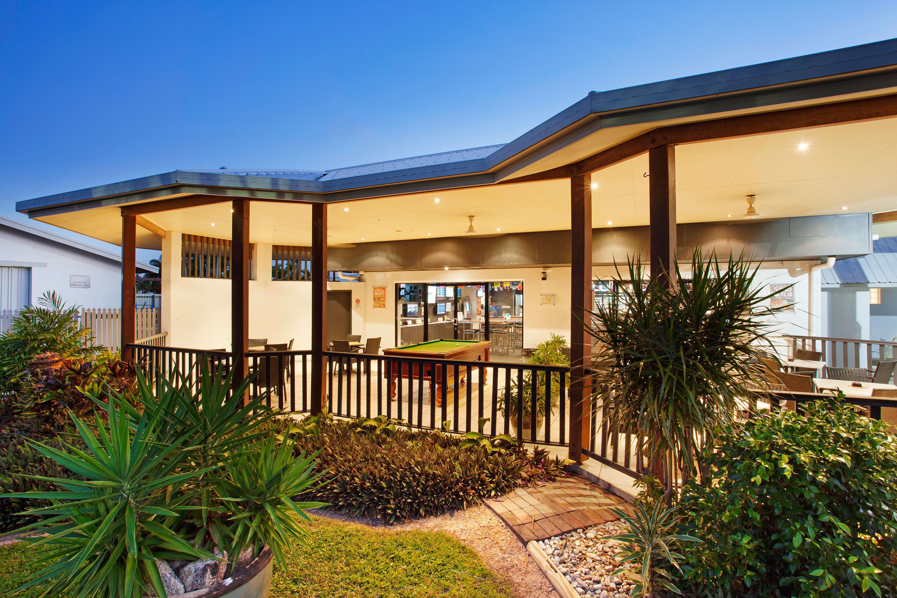 Mission Beach Resort