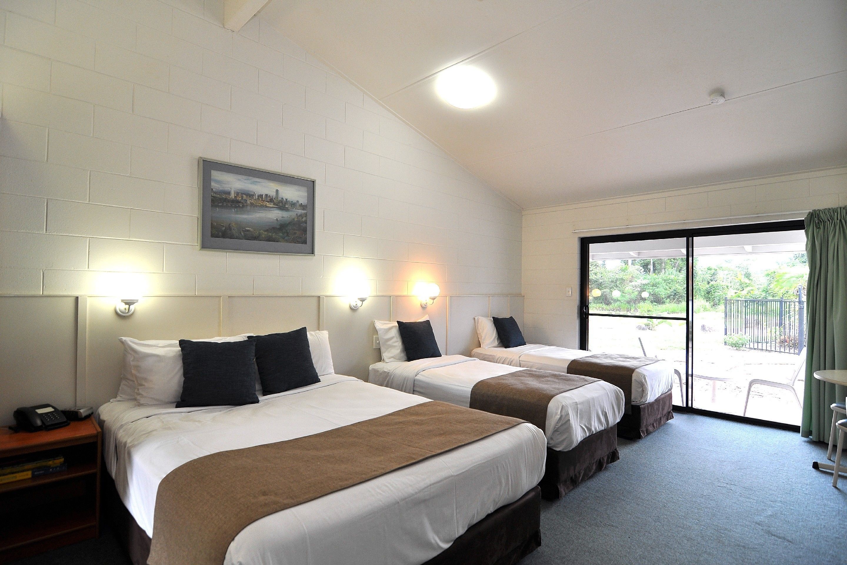 Mission Beach Resort