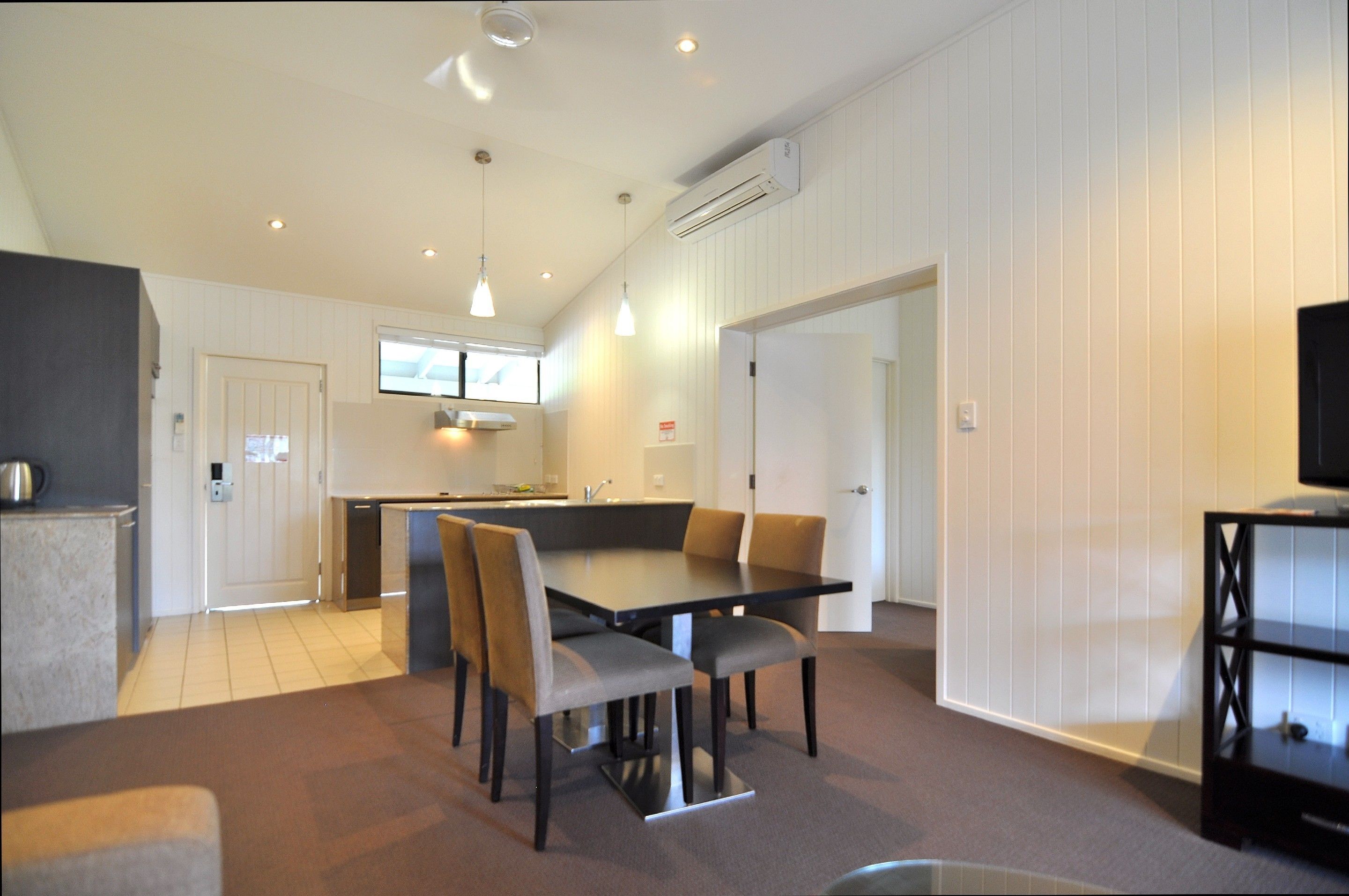 Mission Beach Resort