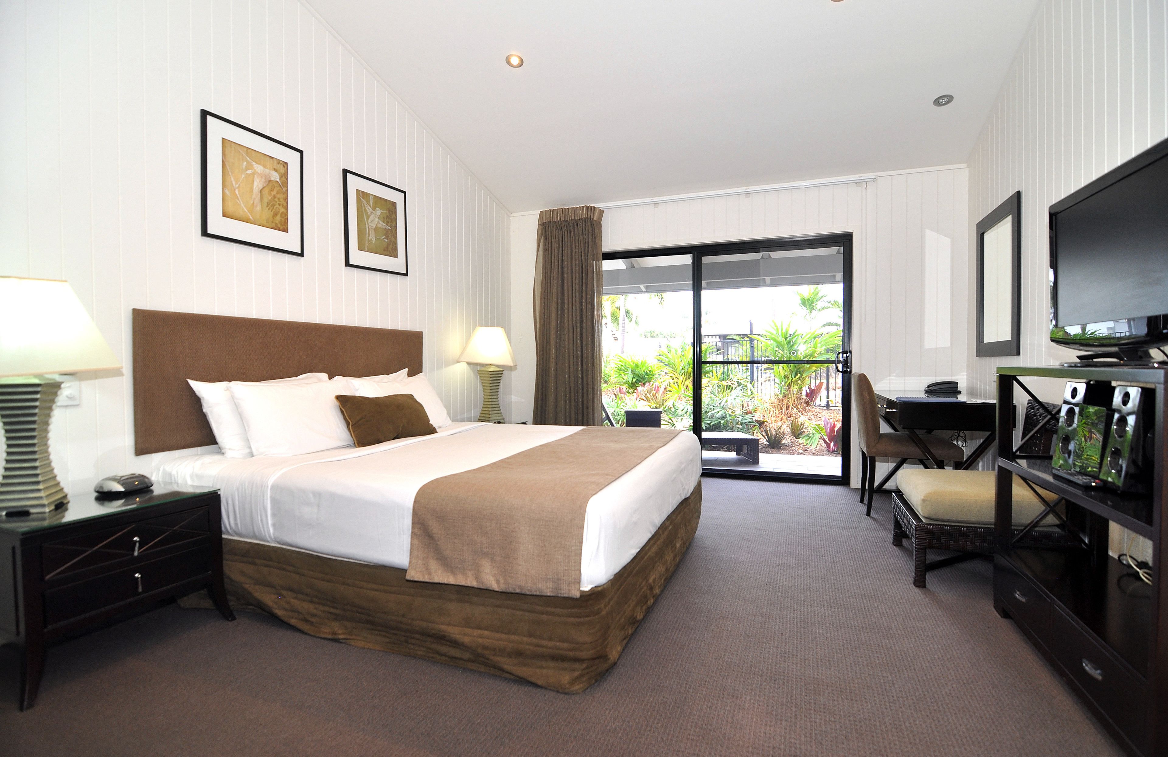 Mission Beach Resort