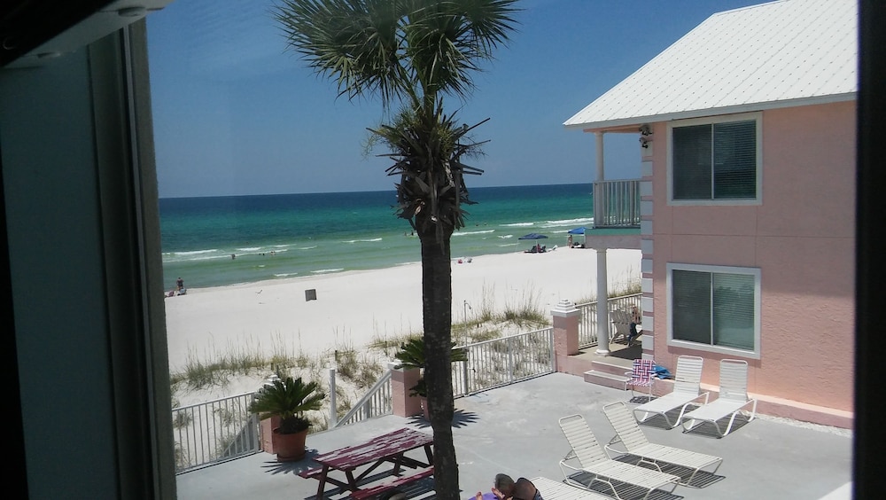 Pineapple Villas on Laguna Beach in Panama City Beach Best Rates