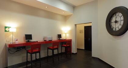 Holiday Inn Genoa City, an IHG Hotel