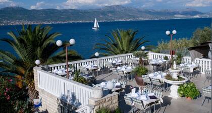 Hotel Vila Tina