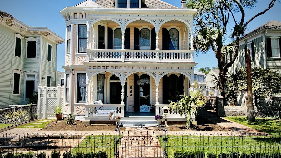 Coppersmith Inn Bed and Breakfast
