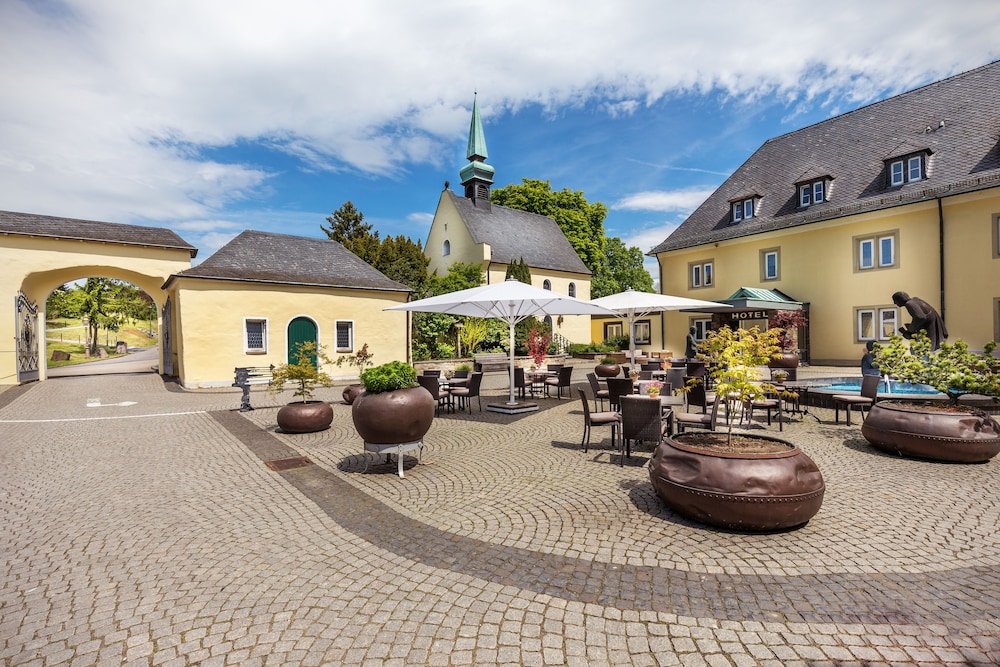 Jakobsberg Hotel Resort Boppard Jakobsberg Hotel Resort Boppard
