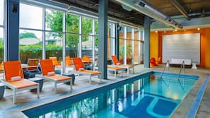 Indoor pool, pool loungers