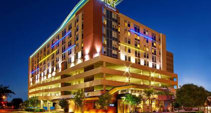 Aloft Houston by the Galleria