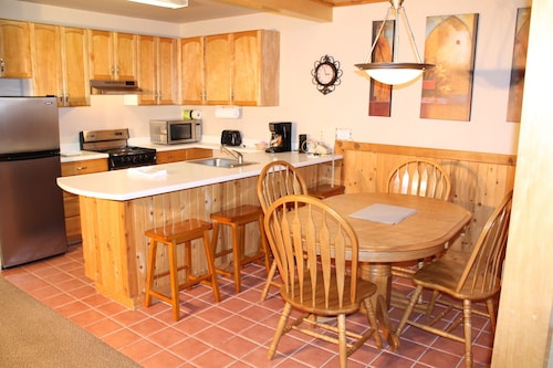 Kid Friendly Hotels In Mount Shasta Best Family Hotels For - 