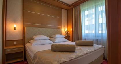 Cezar Hotel