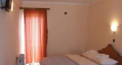 Viv Hotel