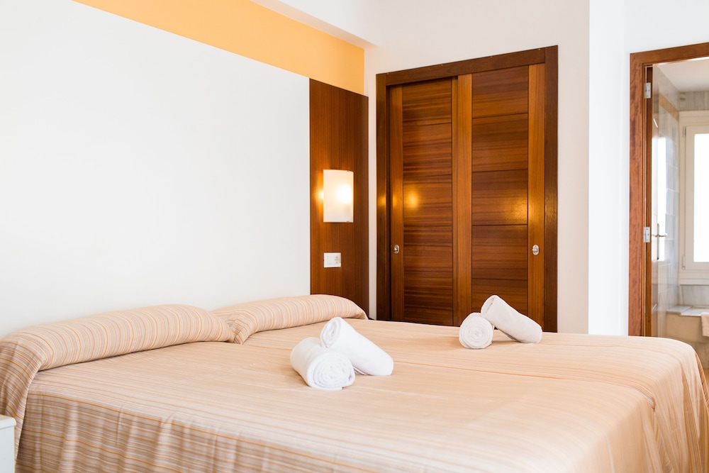 Foto - Sagitario Hostal Ciutadella