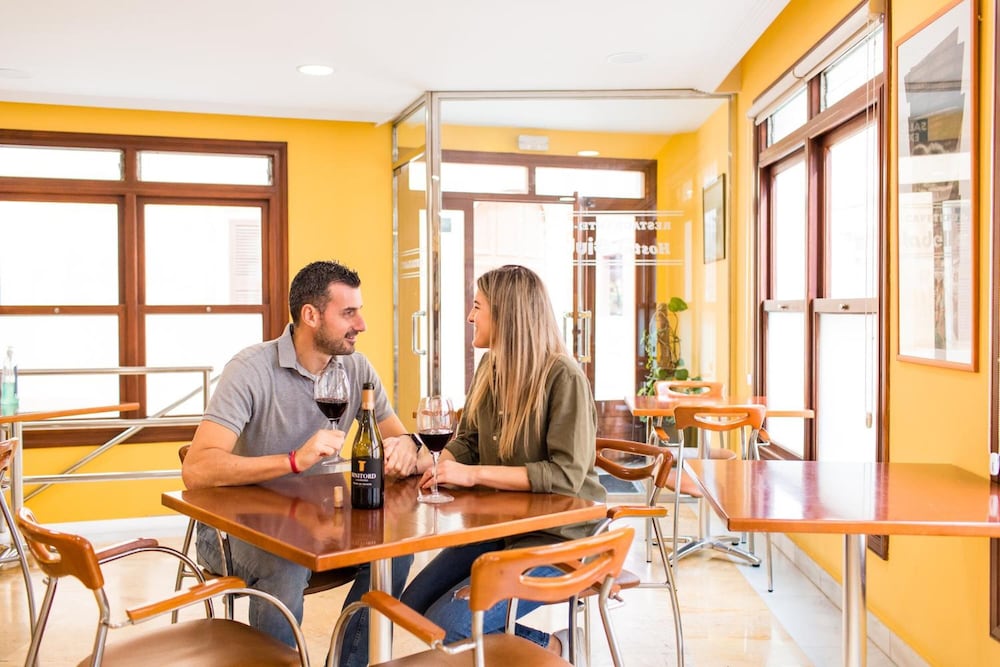 Foto - Sagitario Hostal Ciutadella