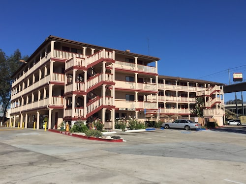 Lake Murray Hotels Find Hotel Deals Reviews On Orbitz Heritage Inn La Mesa