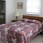 ニューヨーク ミリタリー アカデミー コーンウォール エクスペディア