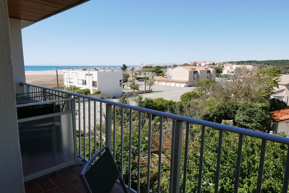 Résidence Adonis Saint Pierre La Mer By Olydea In Narbonne