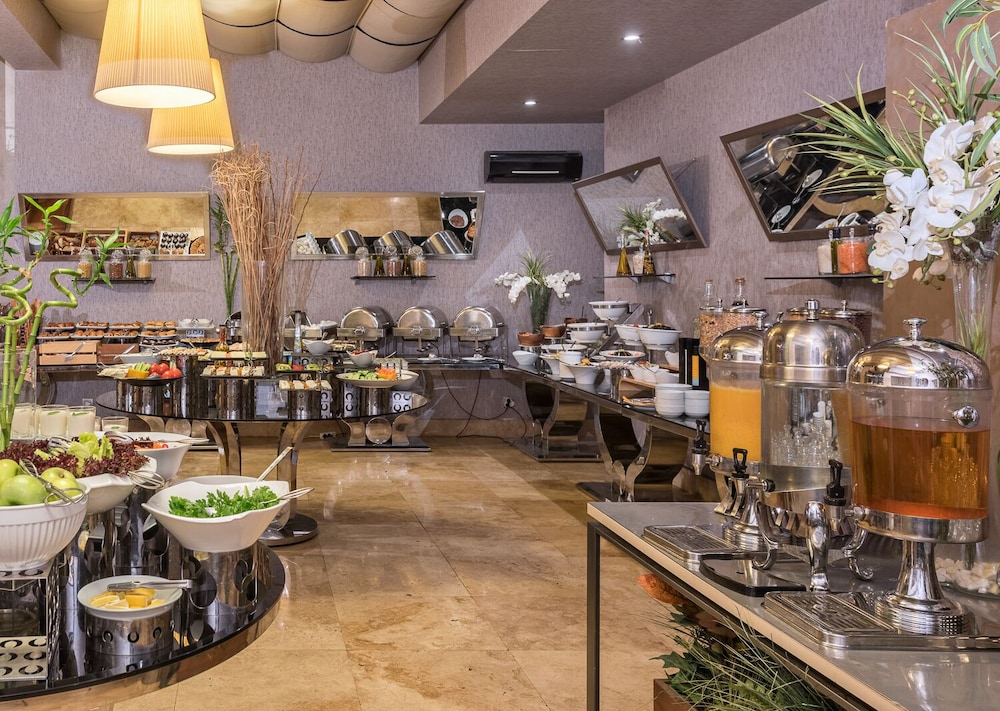 Holiday Inn Istanbul Sisli, an IHG Hotel