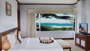 In-room safe, desk, blackout drapes, soundproofing