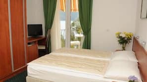 Minibar, iron/ironing board, cots/infant beds, free WiFi
