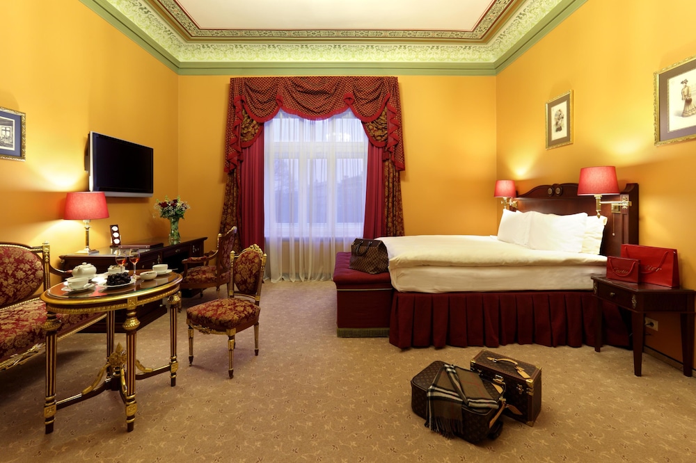 Парк отель галерея Парк отель галерея