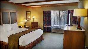 Premium bedding, in-room safe, desk, laptop workspace