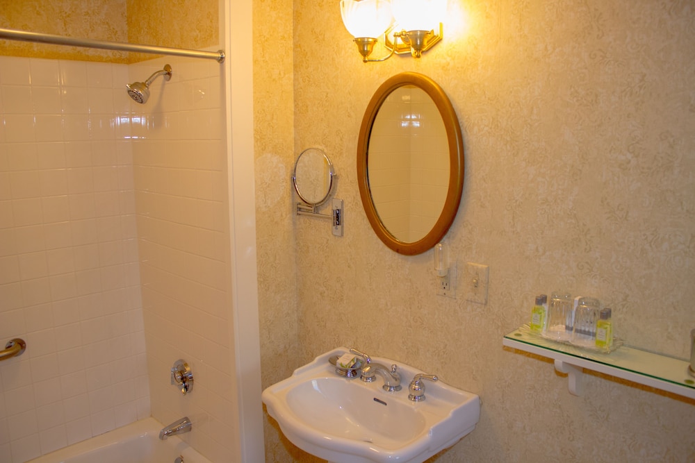 Windham Hill Inn Deals & Reviews (West Townshend, USA) Wotif