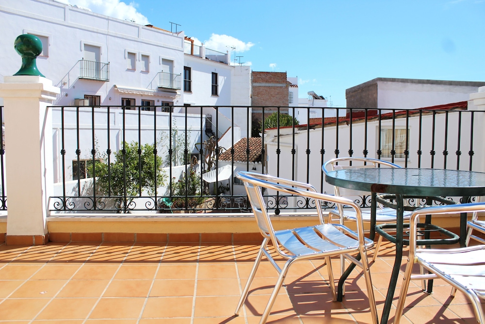 Foto - Apartamentos Nerjaluna