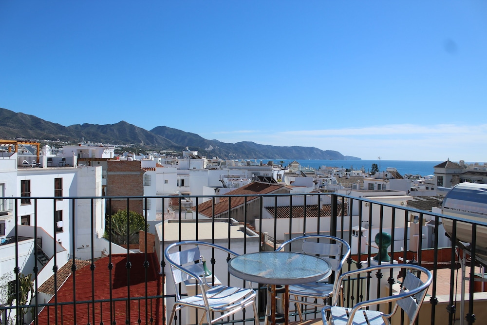 Foto - Apartamentos Nerjaluna