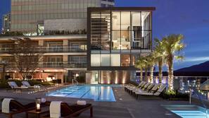 Outdoor pool, pool cabanas (surcharge), pool umbrellas