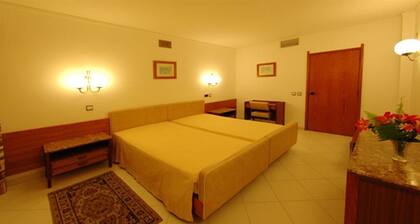 Hotel Apartamento Algar