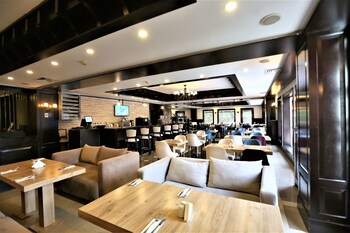 Dedeman Erzurum Palandoken Ski Lodge Reviews Photos Rates