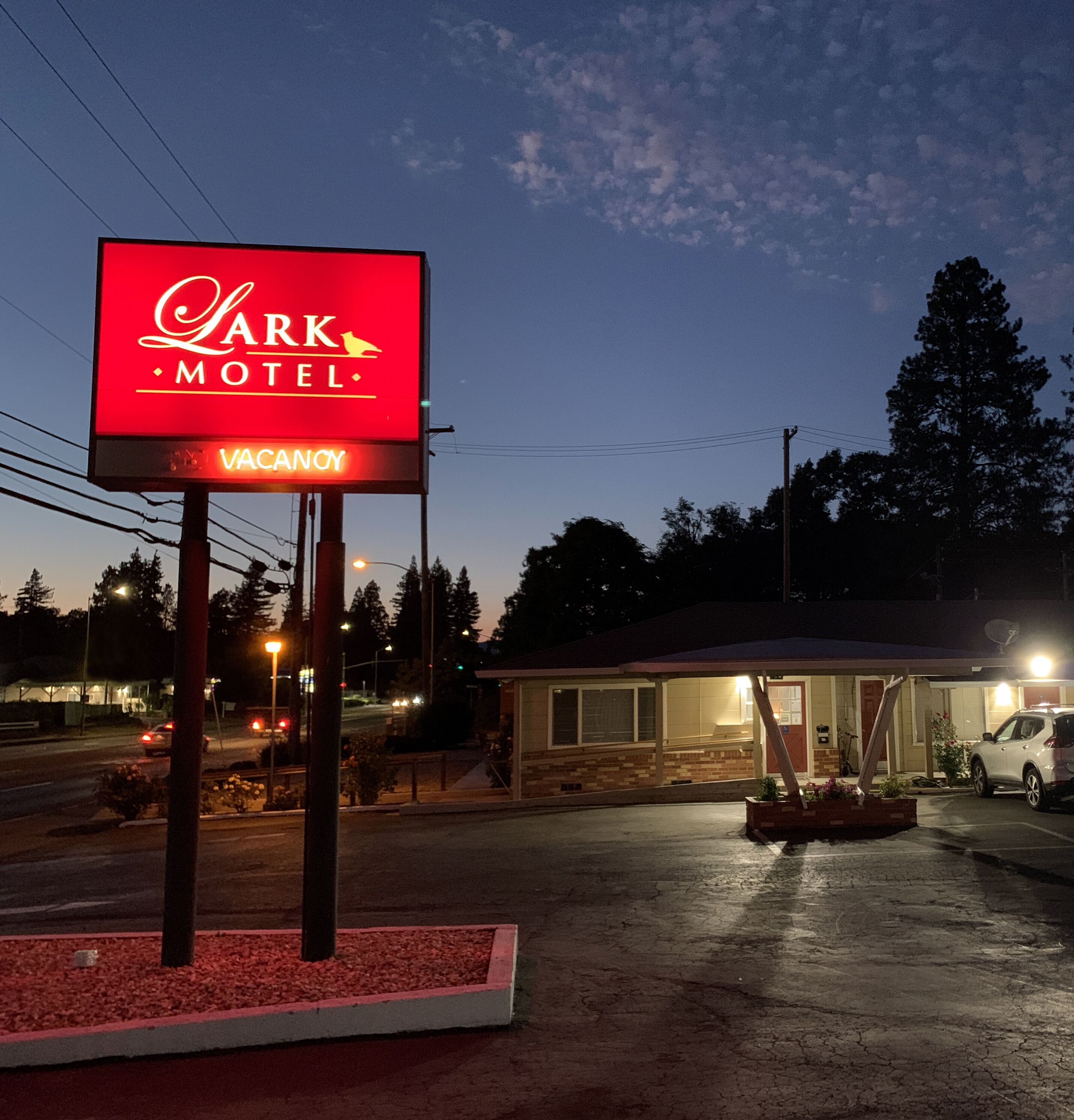 Lark Motel In Willits Ca Expedia