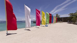 Private beach, sun loungers, beach umbrellas, beach towels