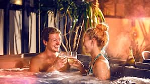 Outdoor spa bath