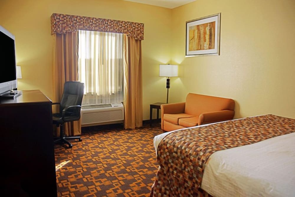 Best Western Bowie Inn & Suites