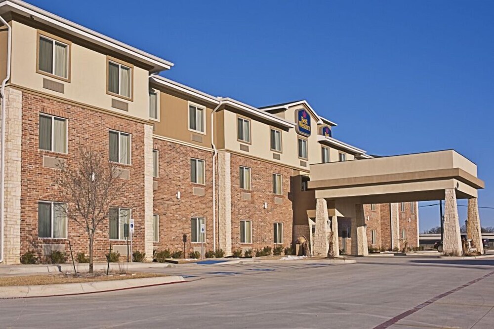 Best Western Bowie Inn & Suites 2019 Room Prices 96, Deals & Reviews