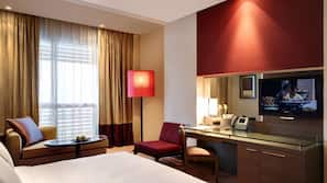 Down duvet, minibar, in-room safe, desk