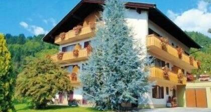 Pesentheinerhof