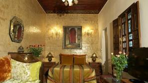 Select Comfort beds, in-room safe, individually decorated