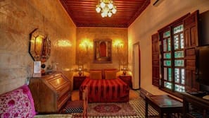 Select Comfort beds, in-room safe, individually decorated