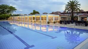 5 piscine all'aperto