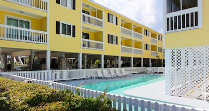 Sandy Shores III by Capital Vacations