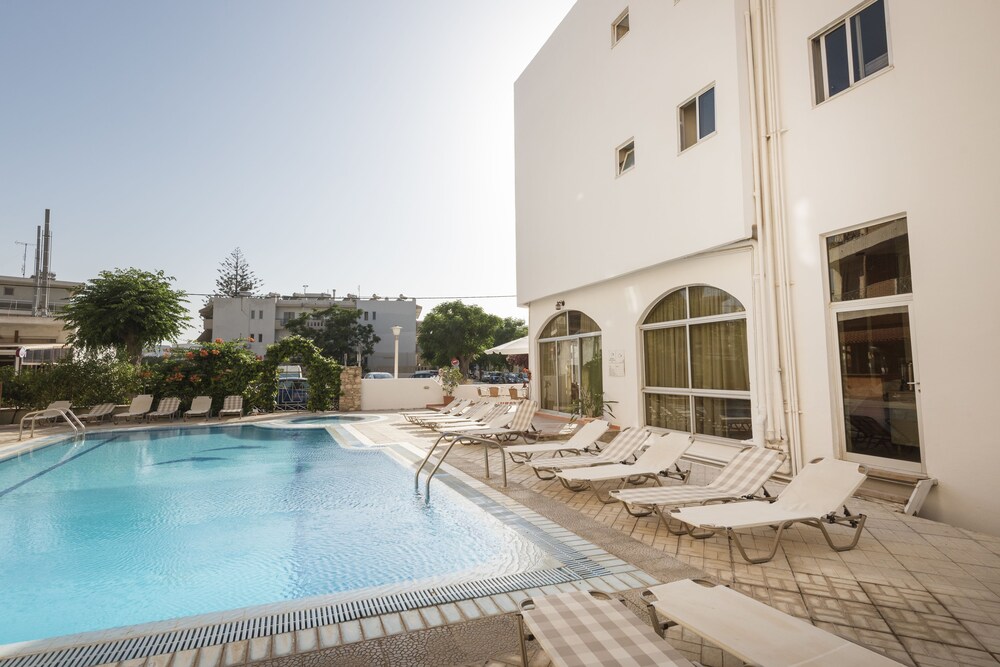 Foto - Captain's Hotel