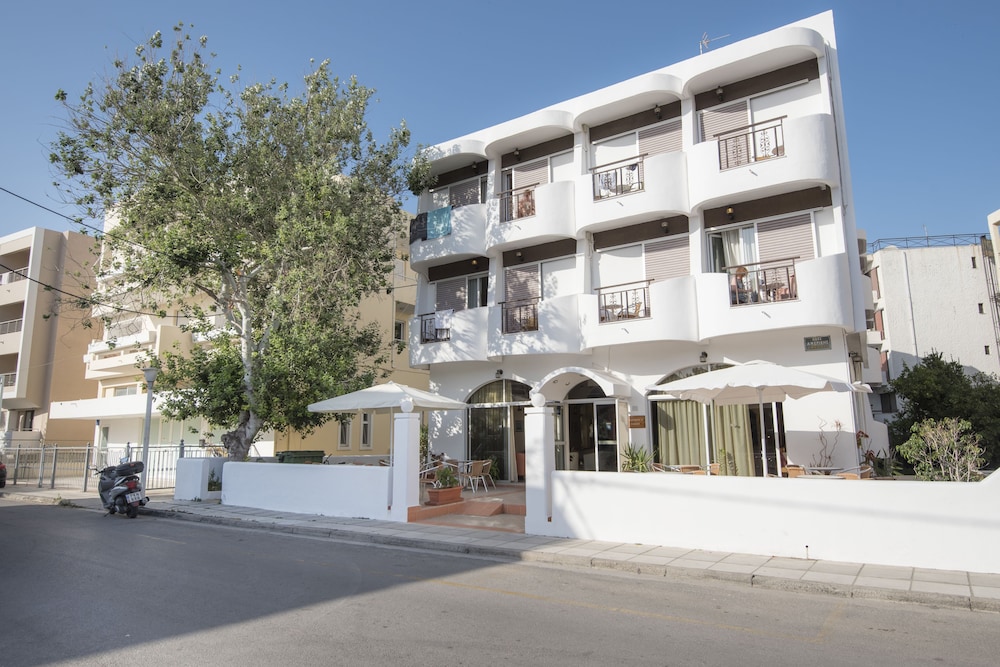 Foto - Captain's Hotel