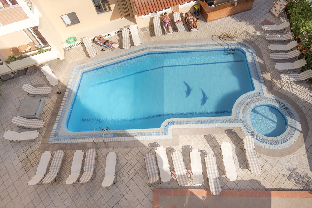 Foto - Captain's Hotel