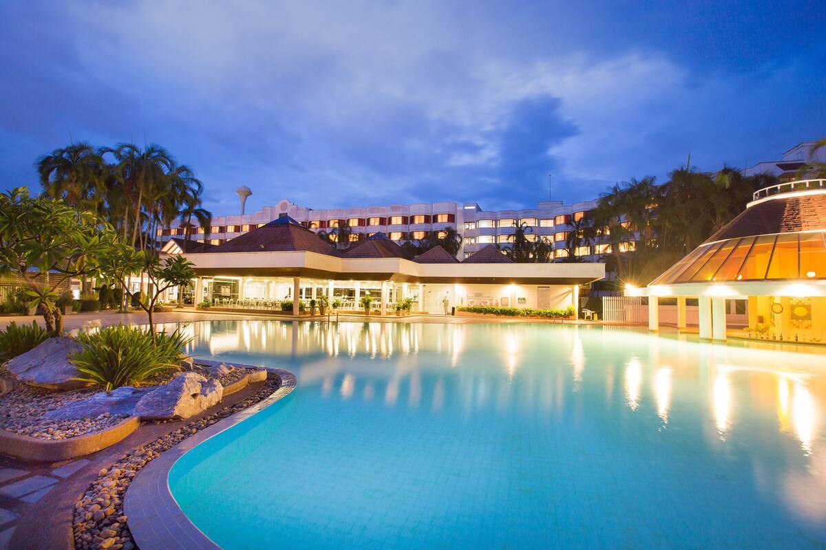 The Imperial Hotel And Convention Centre Phitsanulok Phitsanulok Hotelbewertungen 21 Expedia De